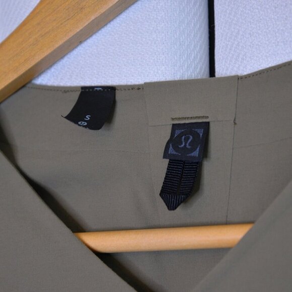 Lululemon Lab Men's Viha Shirt Green Khaki Sz S - Picture 5 of 9